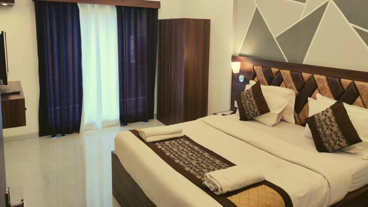 Rajdhani Resort Lonavala Εξωτερικό φωτογραφία