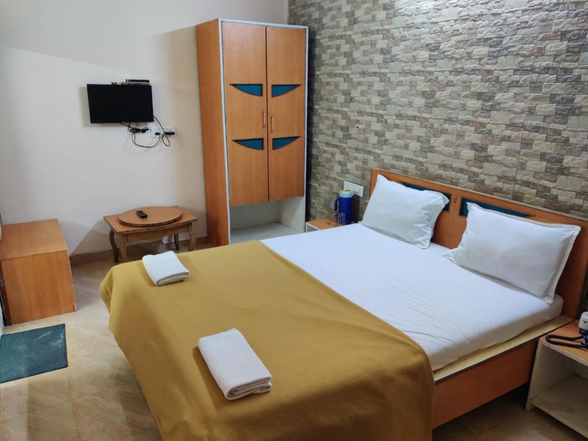 Rajdhani Resort Lonavala Εξωτερικό φωτογραφία
